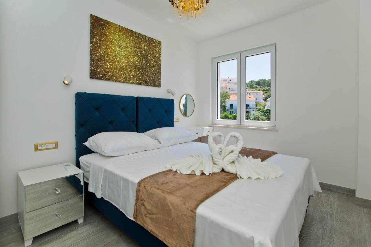 Luxury Apartment Veronika Хвар Екстериор снимка