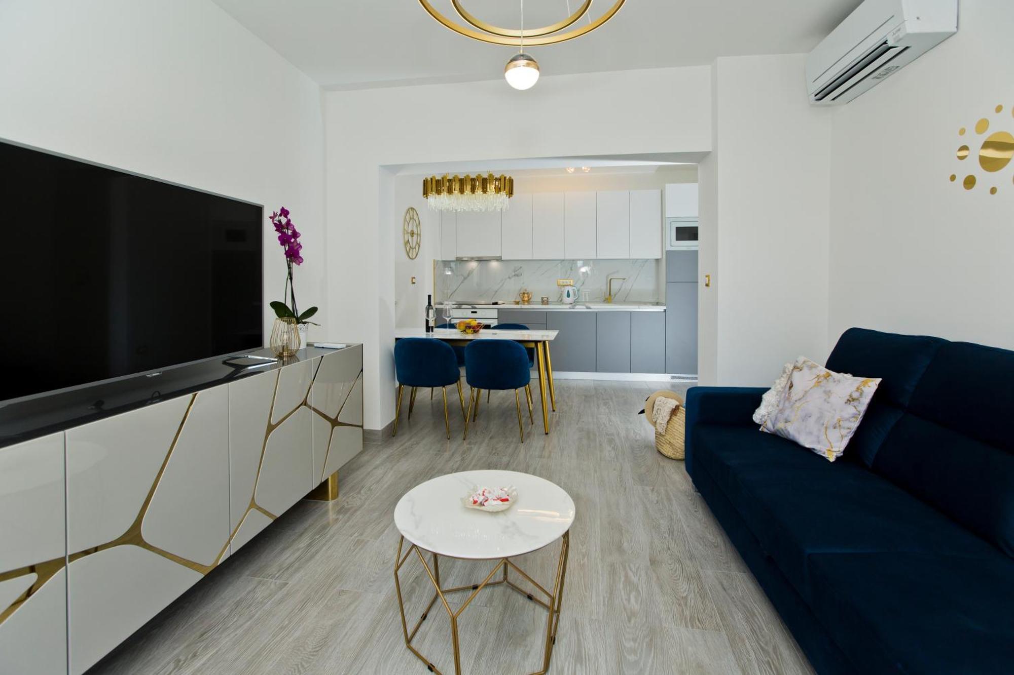 Luxury Apartment Veronika Хвар Екстериор снимка