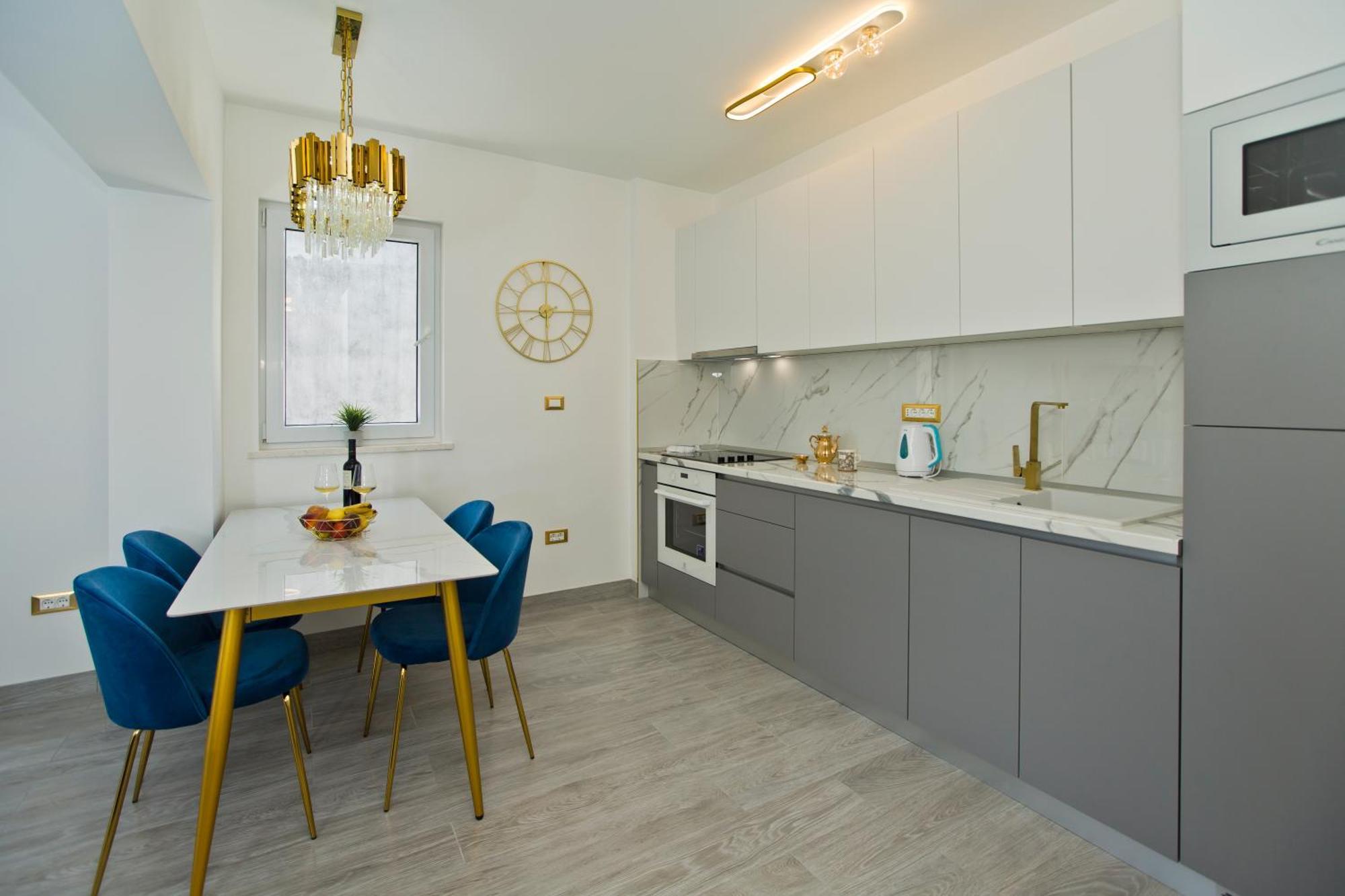 Luxury Apartment Veronika Хвар Екстериор снимка