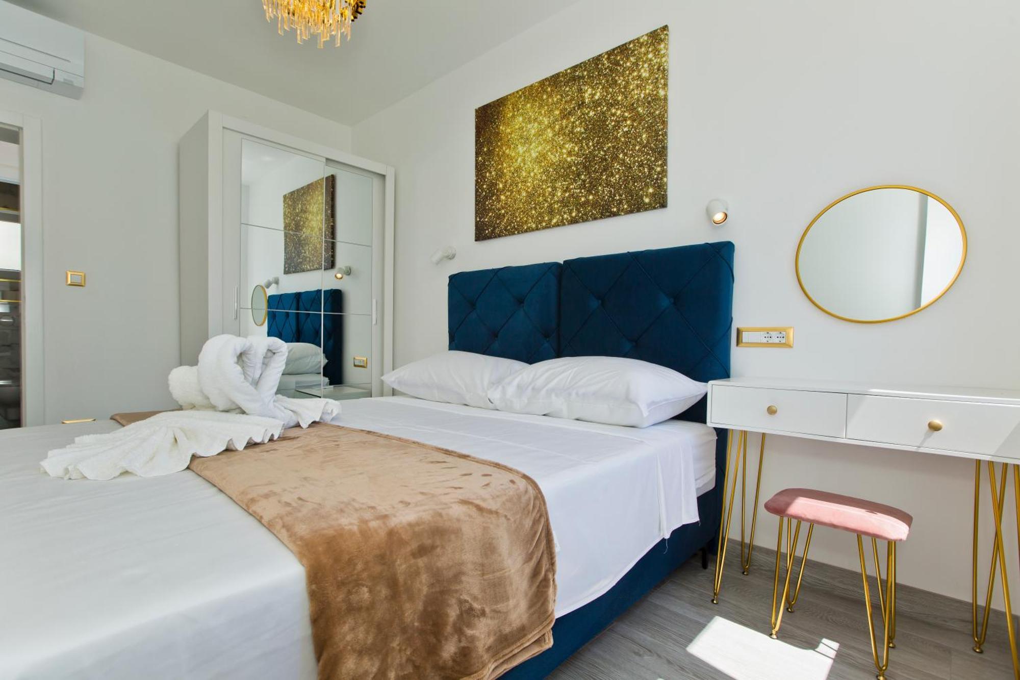Luxury Apartment Veronika Хвар Екстериор снимка